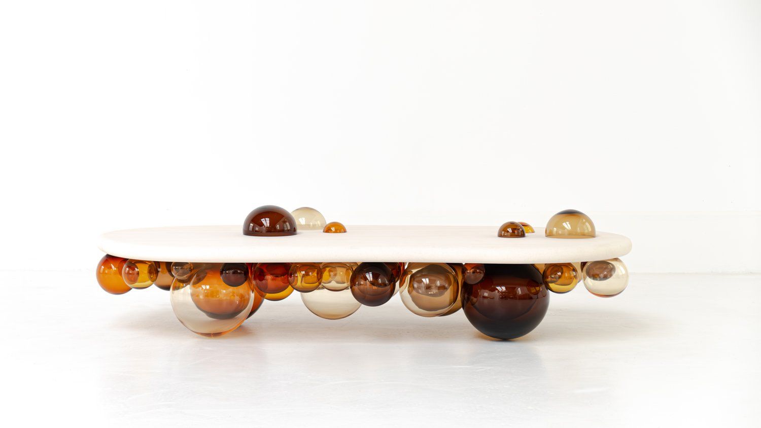 Contact Image - Jeremy Maxwell Wintrebert 1 AT COLLECTIONAL DUBAI
